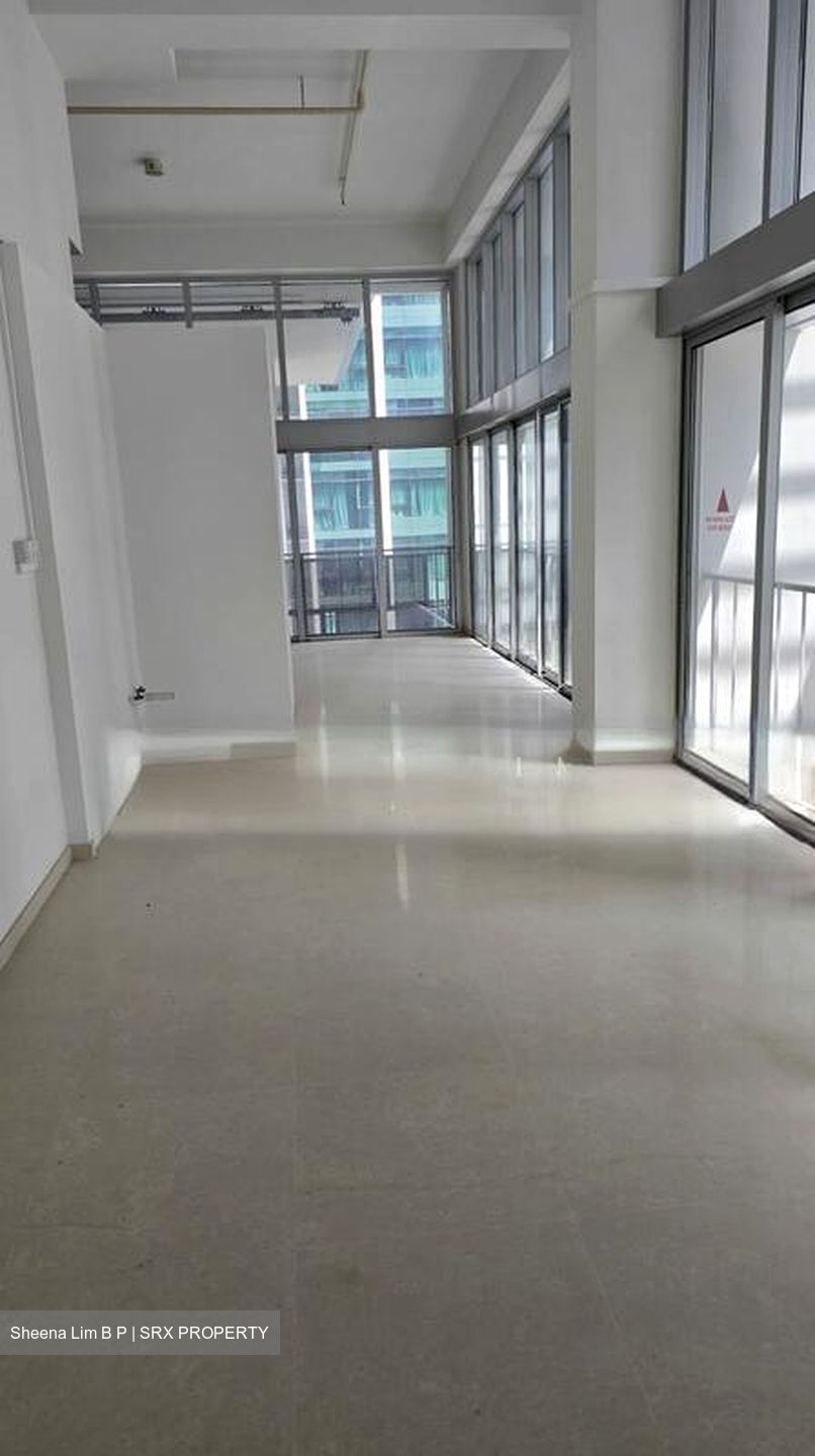 Eon Shenton (D2), Office #566868511